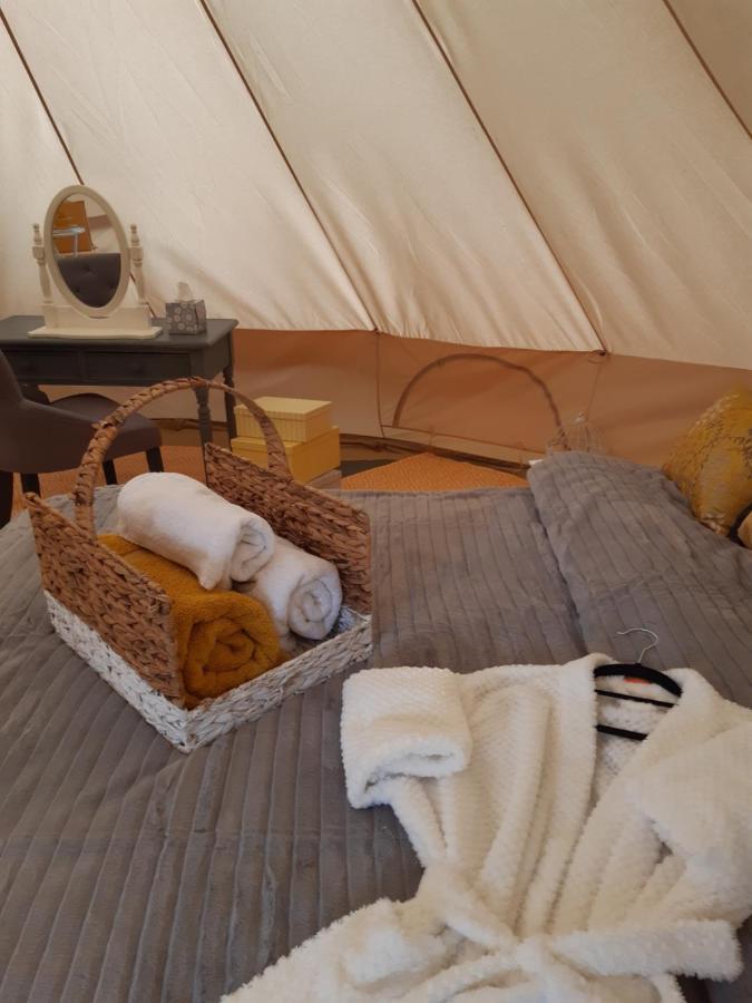 The White Dove Bed And Breakfast And Glamping With Hot Tubs Newark upon Trent Exterior foto