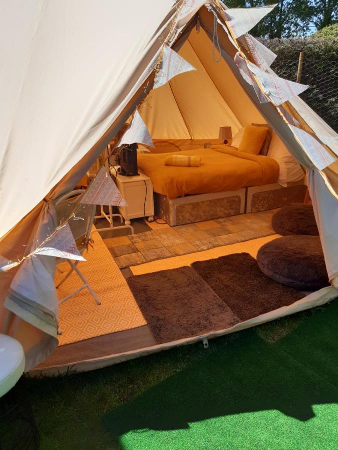 The White Dove Bed And Breakfast And Glamping With Hot Tubs Newark upon Trent Exterior foto